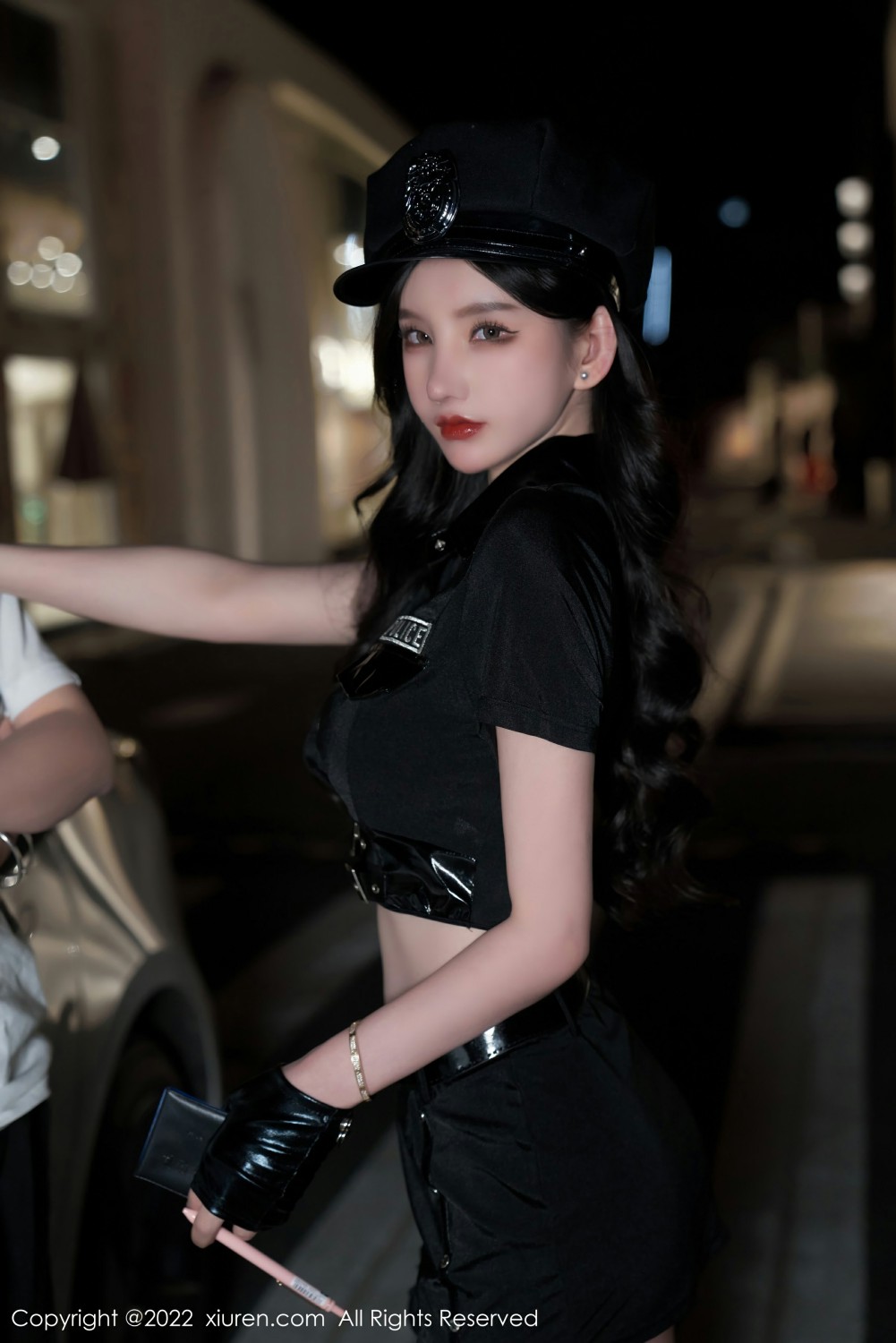 [XiuRen秀人网] 2022.03.18 No.4741 周于希Sally 性感女警官