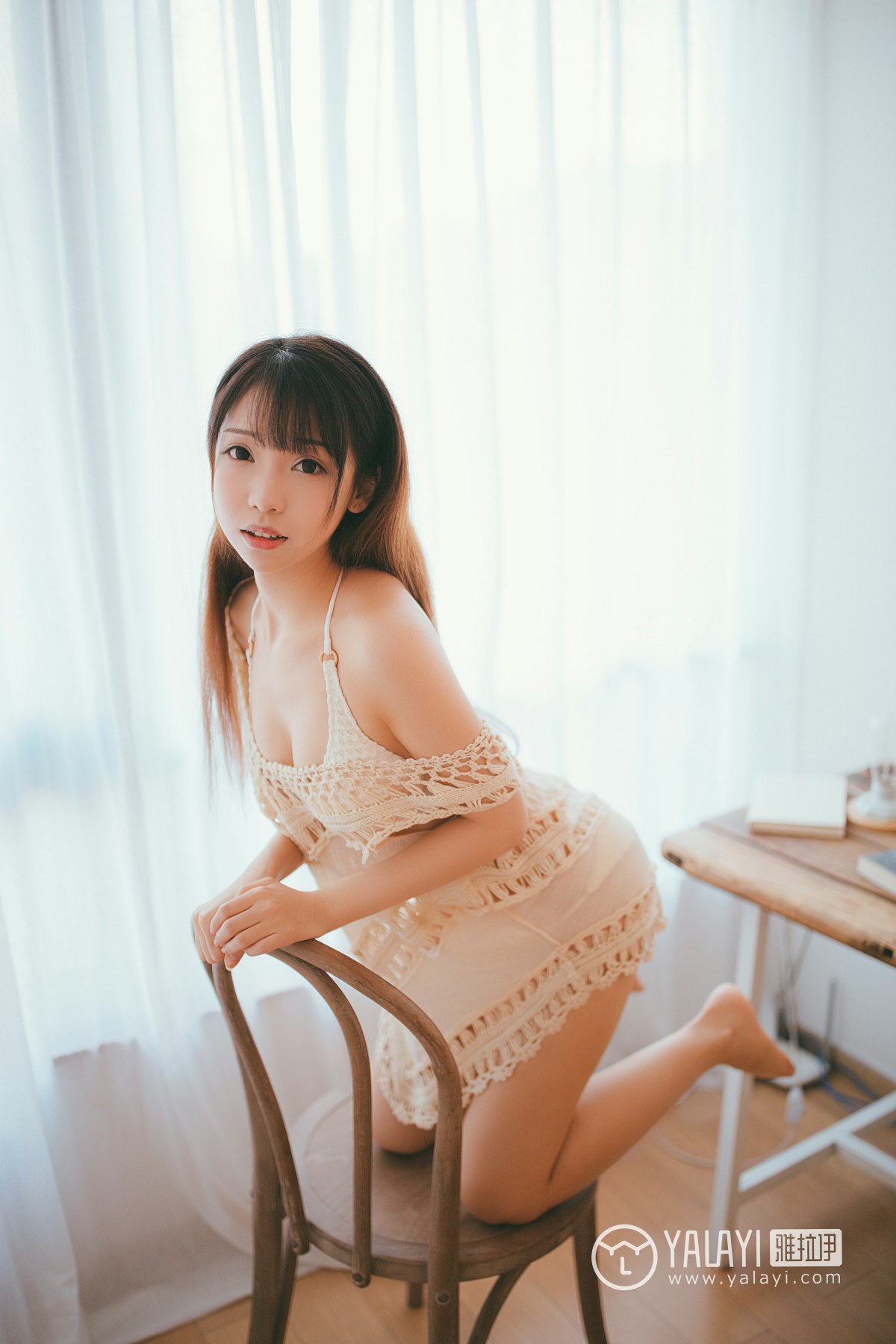 [YALAYI雅拉伊]2019.01.14 No.045 醉心少女 水花儿